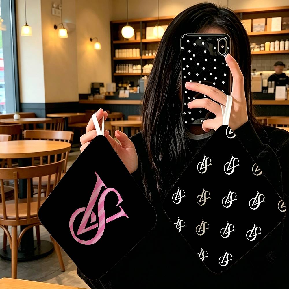 Toalha de Mão Suspensa de Poli - Beauty Makeup Louis Vuitton avaliação e preço