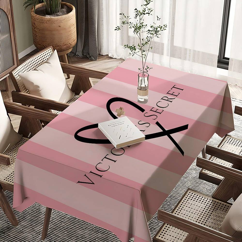 Toalha de Mesa Impermeável e à - Beauty Makeup Louis Vuitton avaliação e preço